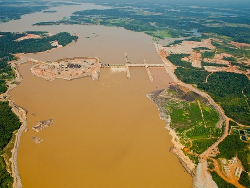 A Hidrelétrica de Santo Antônio retoma suas operações com 100% de disponibilidade após a crise hídrica