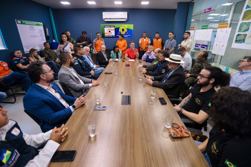 Prefeitura de Porto Velho lidera articulação com instituições para enfrentar impactos da cheia Rio Madeira