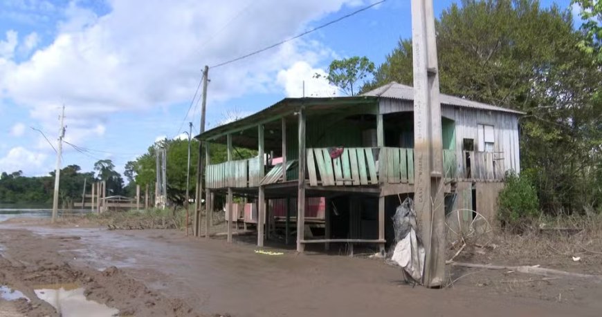 Rastros da cheia: ribeirinhos tentam recomeçar após enchente do rio Madeira