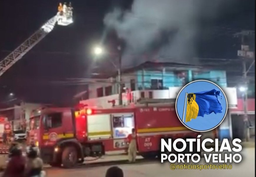 Incêndio destrói vila de apartamentos e ponto comercial em Porto Velho