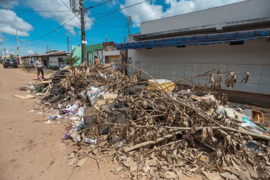 Prefeitura de Porto Velho alerta sobre notificação de moradores por descarte irregular de entulhos em vias públicas