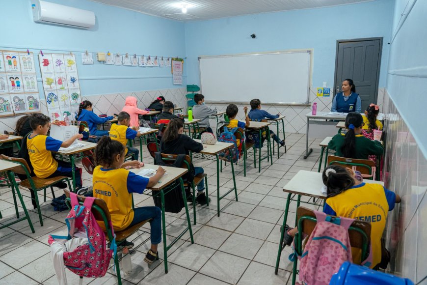 Semed retifica convocações de aprovados para programas de voluntariado na educação municipal