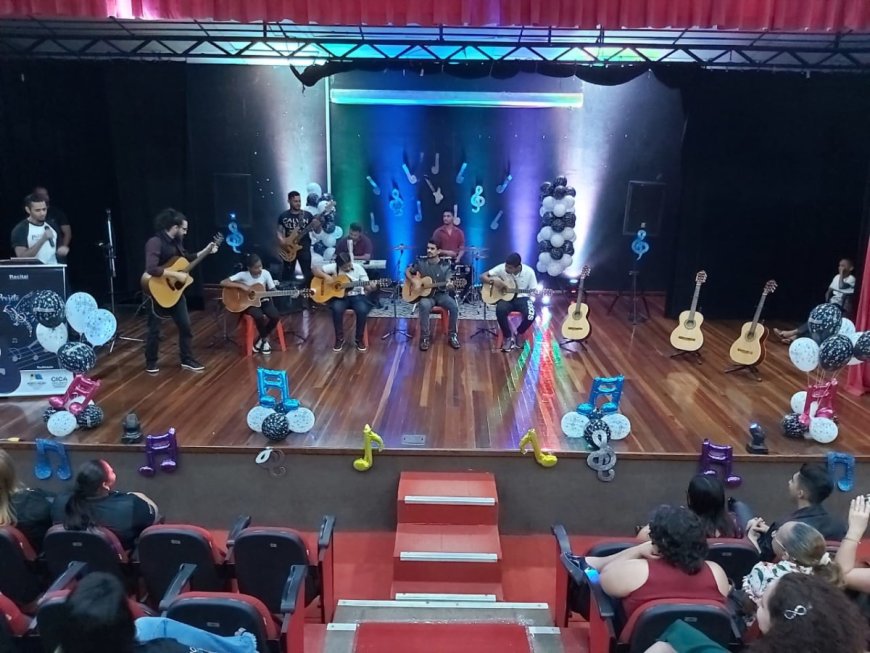 Centro Municipal de Arte e Cultura Escolar Som na Leste realiza recital de encerramento do primeiro semestre 2025