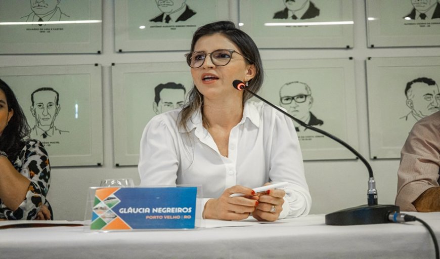 Ex-secretária Gláucia Negreiros, da Educação Municipal , será homenageada na Câmara com o titulo de Cidadã Honorária de Porto Velho