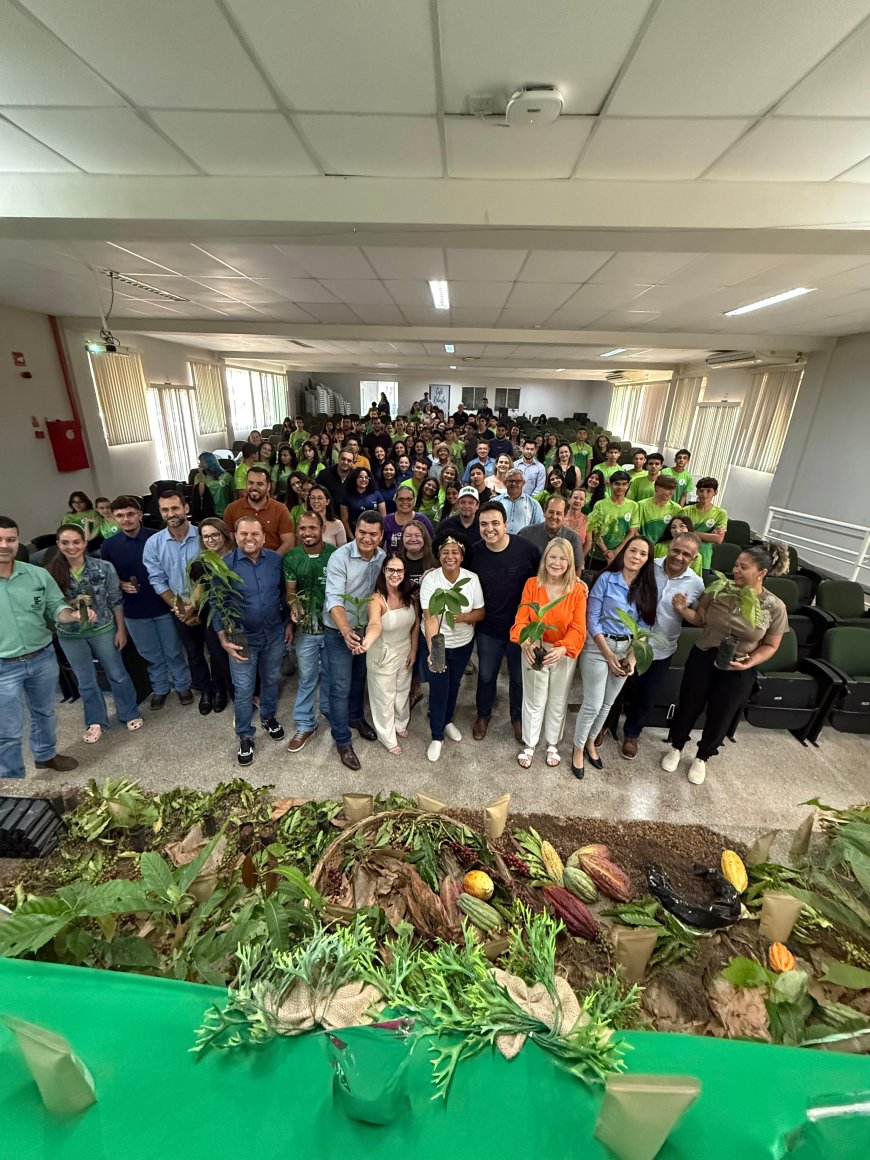 Deputada Sílvia Cristina lança viveiro Raízes de Rondônia de mudas de café e de cacau clonal