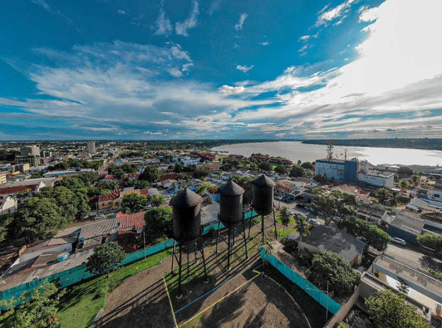 Porto Velho comemora aniversário com bolo gigante do tamanho de um prédio de 37 andares
