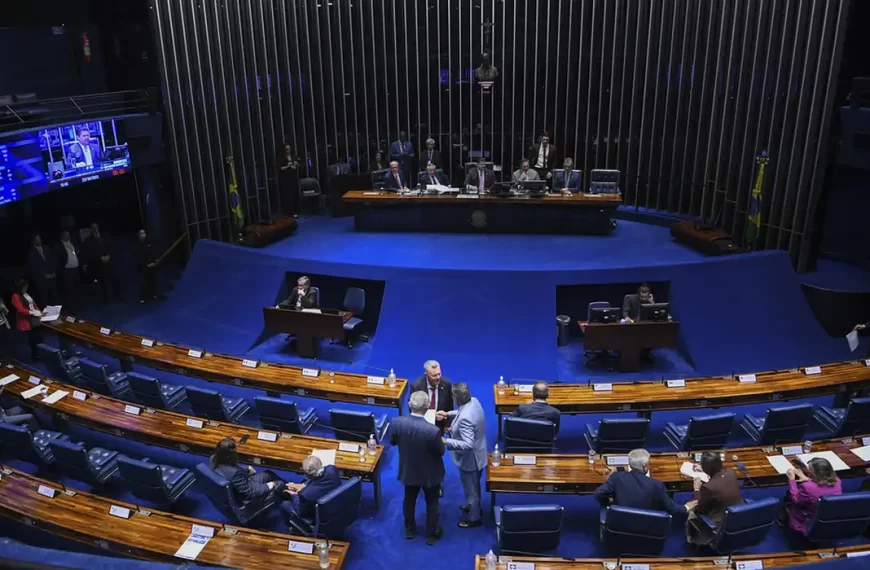 Congresso aprova isenção do IR por tempo indeterminado