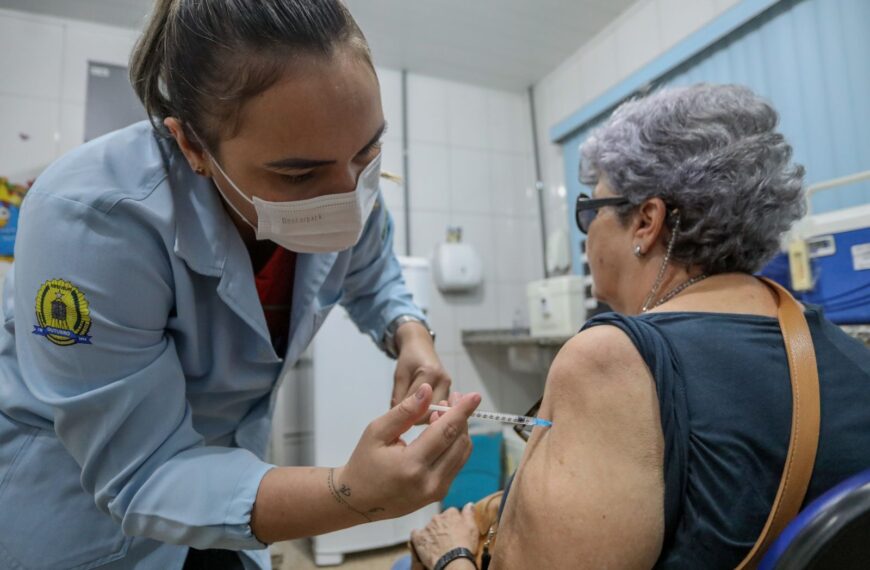 Proposta busca garantir gratificação mensal a vacinadores de Porto Velho