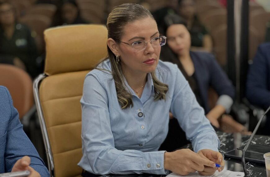 Sofia Andrade volta a cobrar&hellip;