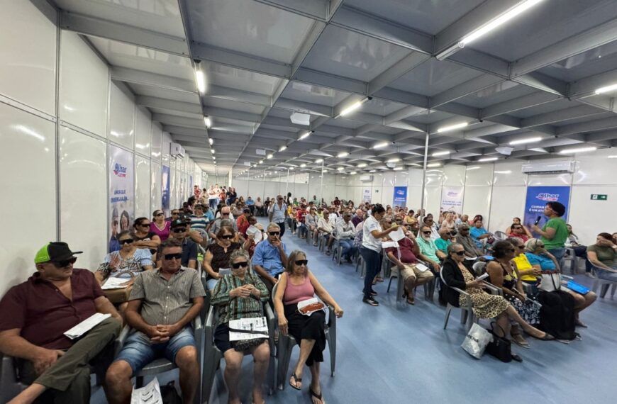 Sílvia Cristina acompanha programa Olhar&hellip;