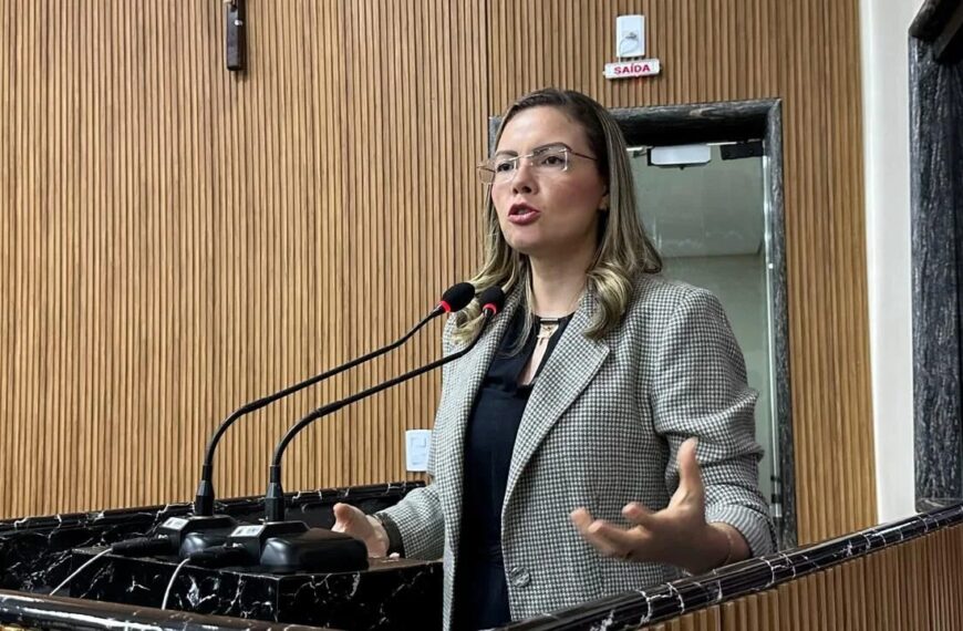 Sofia Andrade cobra transparência e&hellip;