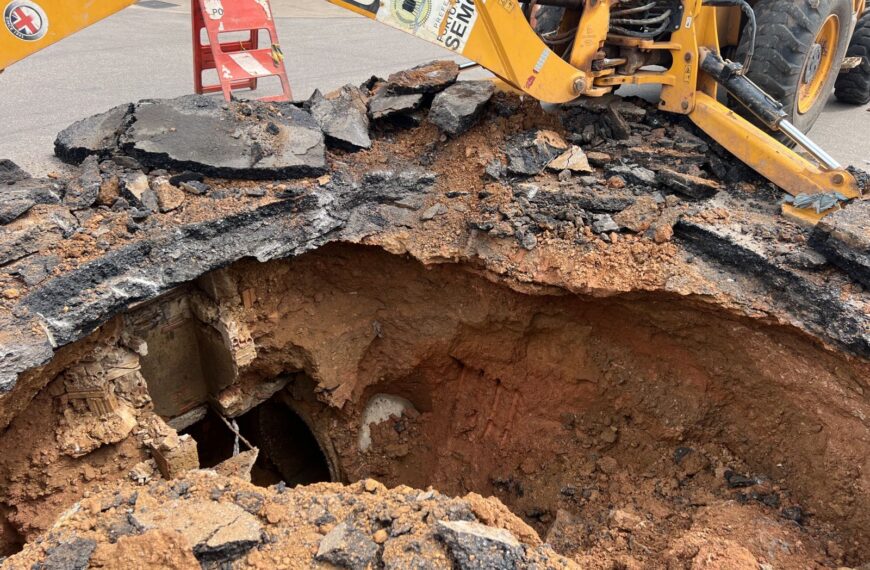 Prefeitura atua em dois pontos&hellip;