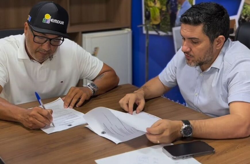 Vereador Adriano Gomes recebe diretor-presidente&hellip;