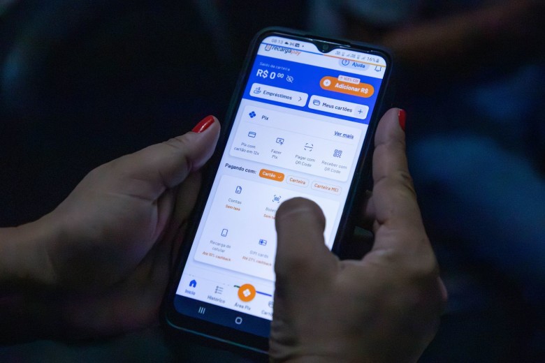 Aplicativo para acompanhamento do transporte urbano é modernizado