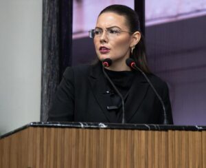 Sofia Andrade propõe mais transparência sobre multas de trânsito&hellip;