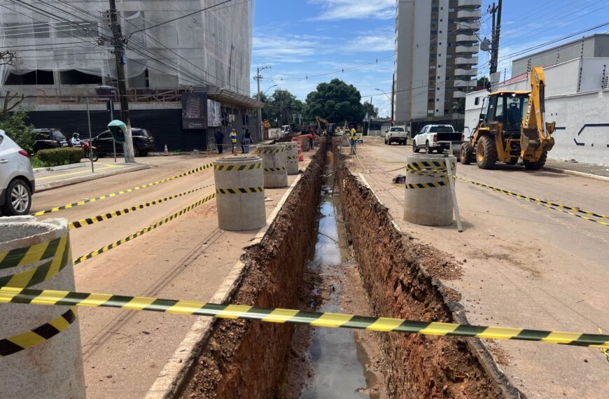 Obra de drenagem é executada na Av. Lauro Sodré para reduzir alagamentos no bairro Olaria
