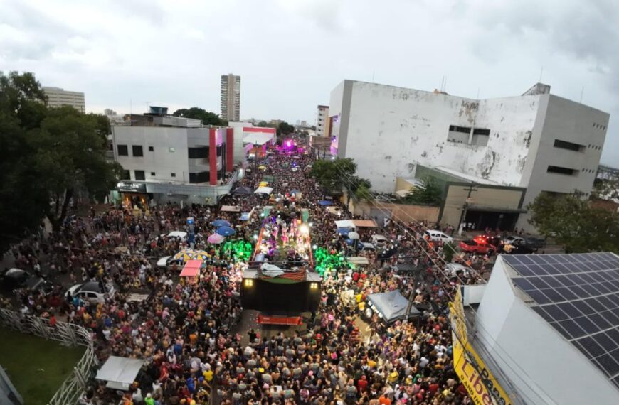 Nota Oficial: Banda do Vai Quem Quer esclarece motivos de ter mantido o trio elétrico parado durante o desfile