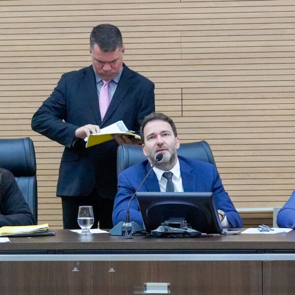 Assembleia institui Outubro como mês da Comunicação Aumentativa e Alternativa