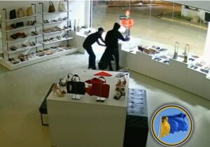 Loja é arrombada durante a madrugada e criminosos&hellip;