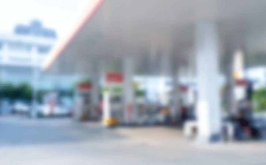 Jovem é preso suspeito de tentativa de homicídio; vítima é atingida na cabeça e nas costas