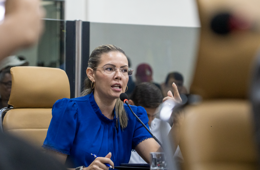 Vereadora Sofia Andrade pede esclarecimentos sobre contrato de R$ 2 milhões para evento de tecnologia em Porto Velho