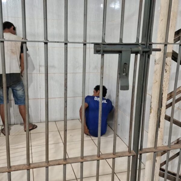 DUPLA É PRESA APÓS FURTAR CARNES DE RESTAURANTE NA ZONA SUL DE PORTO VELHO.
