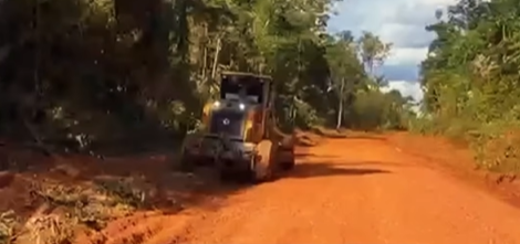 Após pedido de Edimilson Dourado, recuperação da estrada da Vila Teotônio é iniciada e já garante trafegabilidade