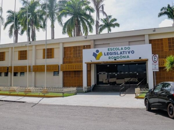 Escola do Legislativo inicia calendário 2026 com cinco cursos gratuitos em Porto Velho