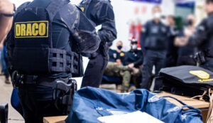 Operação tem como alvo detentos ligados a facção&hellip;