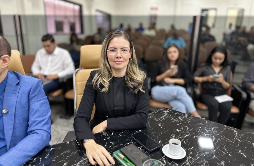 Vereadora Sofia Andrade cobra transparência sobre concurso&hellip;
