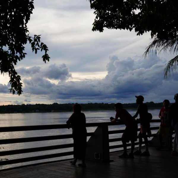 Visitantes encontram na Estrada de Ferro Madeira-Mamoré um ambiente de lazer, cultura e contemplação