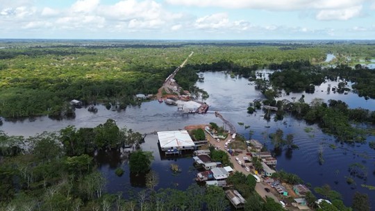 Travessia no rio Autaz Mirim, na BR-319, é suspensa por três dias para reconstrução de ponte