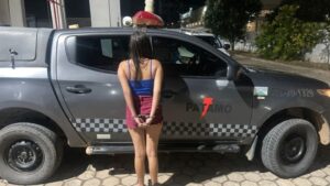Mulher é detida ao tentar deixar o Estado&hellip;