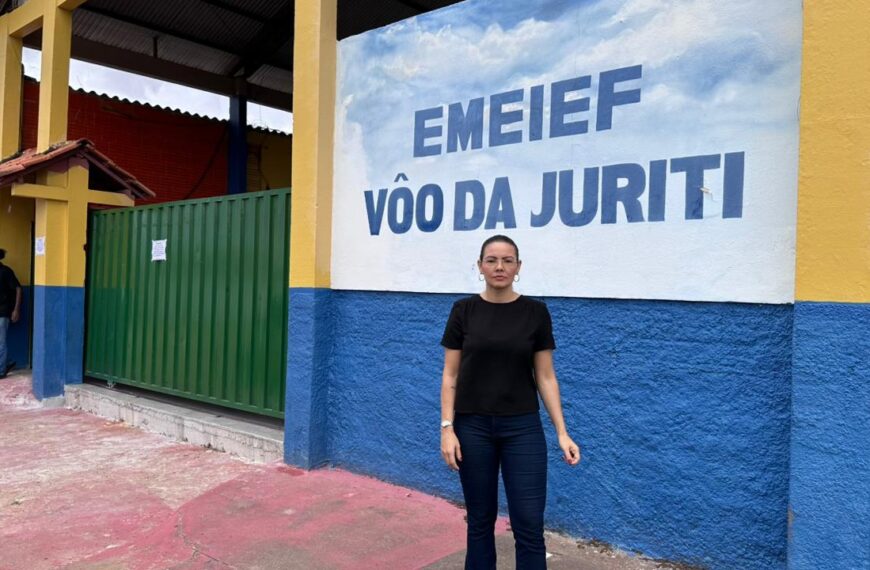 Vereadora Sofia Andrade fiscaliza Escola Vôo da Juriti e cobra solução para retorno das aulas