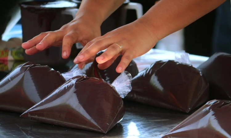 Agevisa intensifica orientações para garantir o preparo seguro do açaí em Rondônia