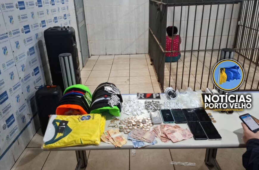 TRÁFICO DESMANTELADO NA VILA SAMUEL, EM CANDEIAS DO JAMARI: POLÍCIA PRENDE MULHER
