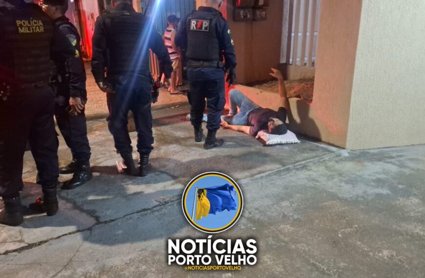 Filho ameaça mãe com faca&hellip;