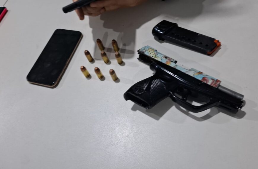 REAÇÃO RÁPIDA DE VÍTIMAS FRUSTRA ASSALTO EM LOJA NO CENTRO; SUSPEITO ACABA PRESO