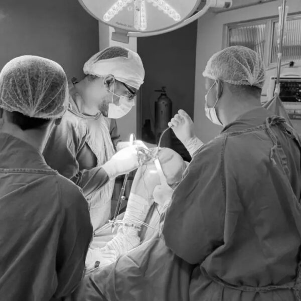Hospital de Retaguarda de Rondônia realiza primeira cirurgia de prótese total de joelho
