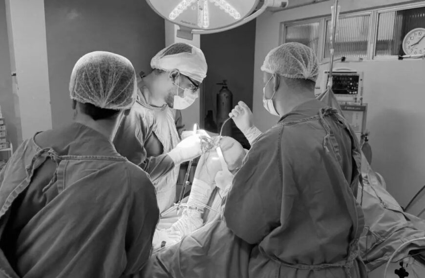 Hospital de Retaguarda de Rondônia realiza primeira cirurgia de prótese total de joelho