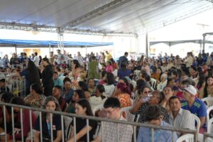 Entrega de 592 moradias marca recomeço para famílias&hellip;