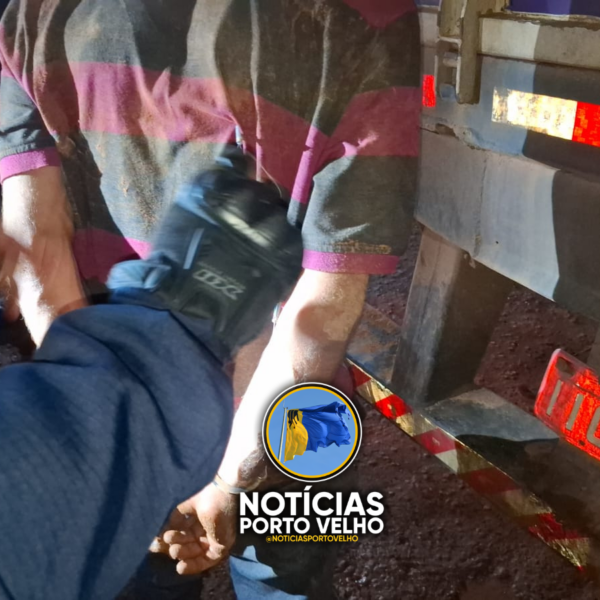 PERSEGUIÇÃO POLICIAL TERMINA COM HOMEM PRESO E SIMULACRO APREENDIDO NA ZONA LESTE DE PORTO VELHO