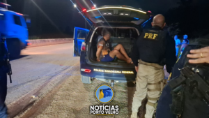 MOTORISTA EMBRIAGADO É PRESO APÓS ATINGIR POLICIAL MILITAR&hellip;