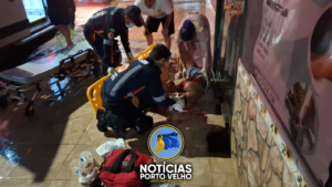HOMEM É ESPANCADO POR DUPLA EM BICICLETA E&hellip;