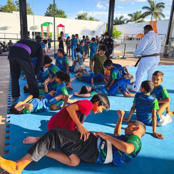 Jiu-jitsu transforma rotina de crianças e fortalece vínculos em Porto Velho