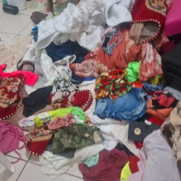 CASAL DE IDOSOS É RENDIDO, AGREDIDO E TEM CASA INVADIDA POR CRIMINOSOS ARMADOS EM PORTO VELHO