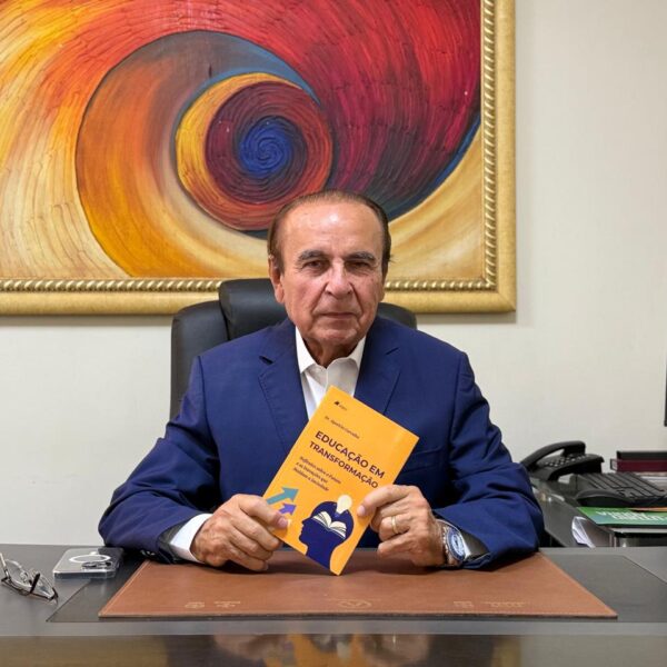 Grupo Educacional Aparício Carvalho promove aula aberta com Mário Sérgio Cortella e reúne acadêmicos em experiência integrada de aprendizado
