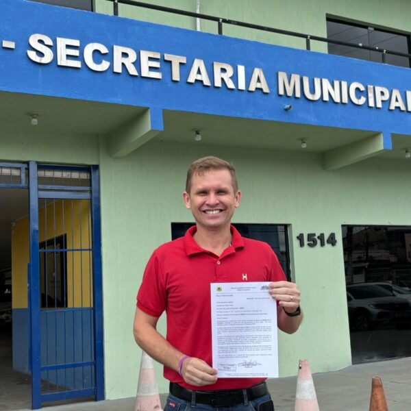 VEREADOR PASTOR BRUNO LUCIANO PROTOCOLA PEDIDO DE PROVIDÊNCIA JUNTO À SEMED PARA ATENDER DEMANDAS DA EDUCAÇÃO MUNICIPAL