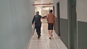 HOMEM DE 35 ANOS É PRESO APÓS AMEAÇAR&hellip;