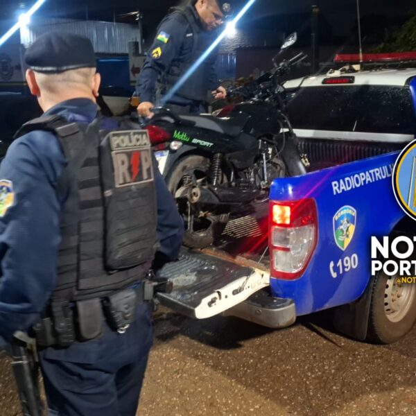 FLAGRANTE NA CALAMA: DESPACHANTE DE 34 ANOS É PRESO COM MOTO ROUBADA